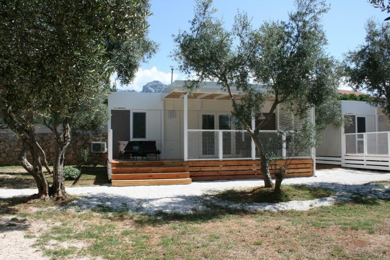 Mobile Homes Katinka, Starigrad Paklenica, Croatia ภายนอก รูปภาพ