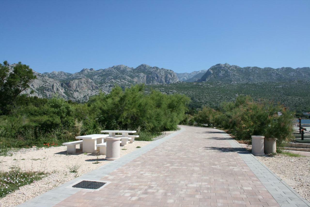 Mobile Homes Katinka, Starigrad Paklenica, Croatia ภายนอก รูปภาพ