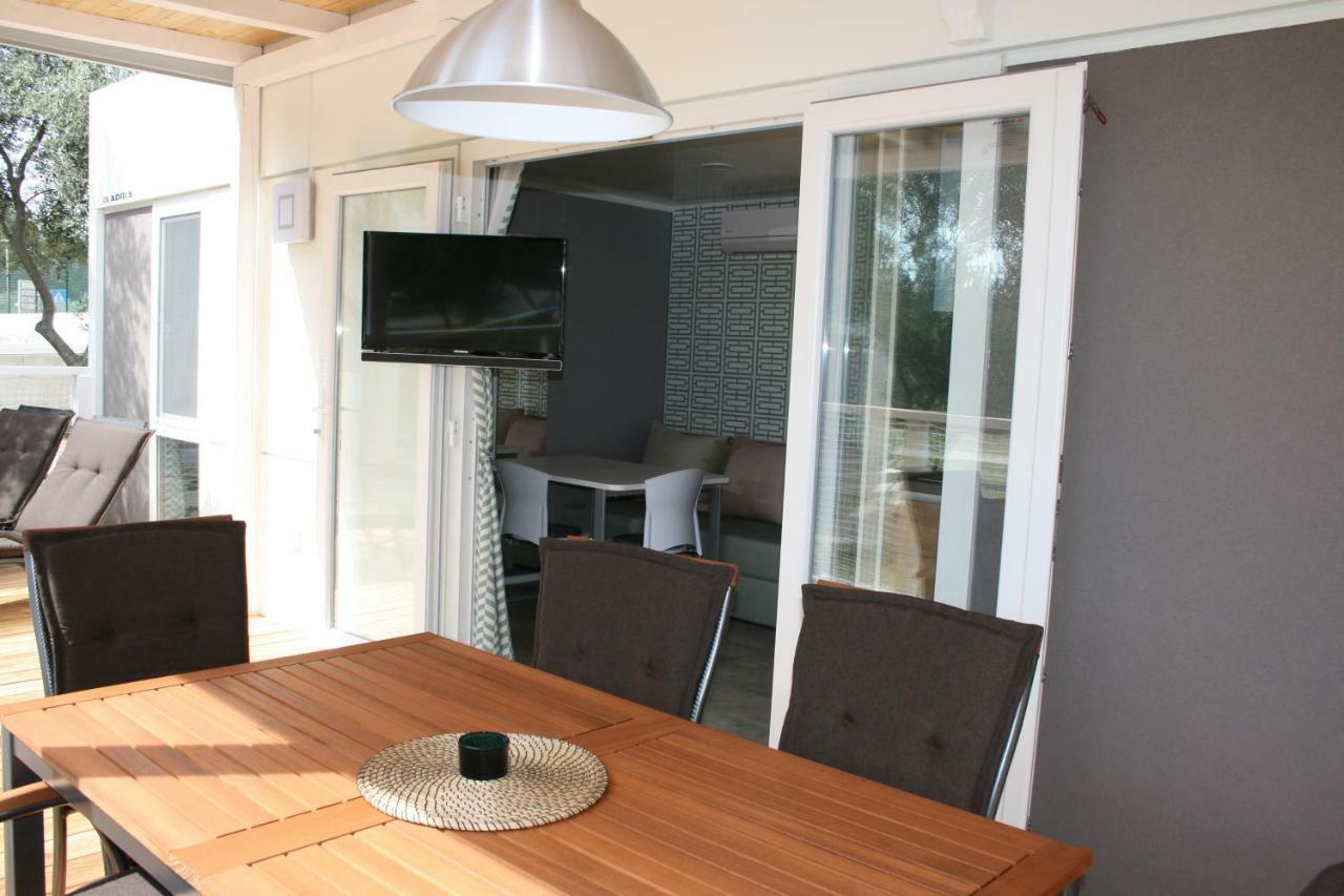 Mobile Homes Katinka, Starigrad Paklenica, Croatia ภายนอก รูปภาพ